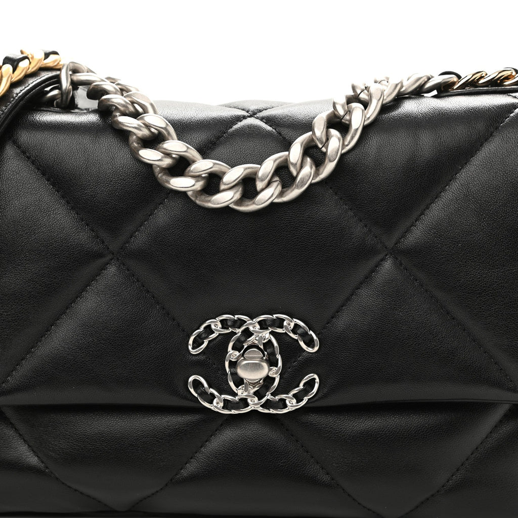 Lambskin Quilted Medium Chanel 19 Flap Black – Luxefectly